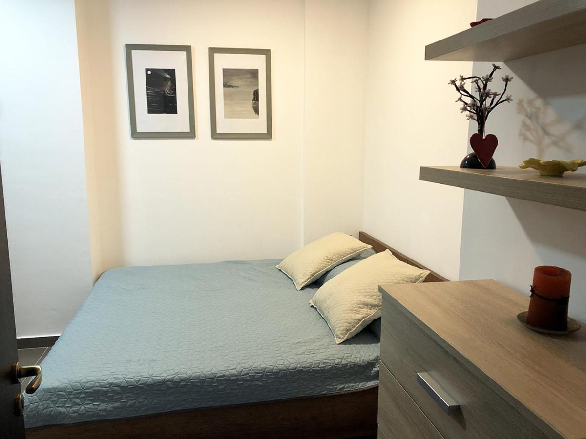 Sea View Nik Apartment ドゥラス エクステリア 写真