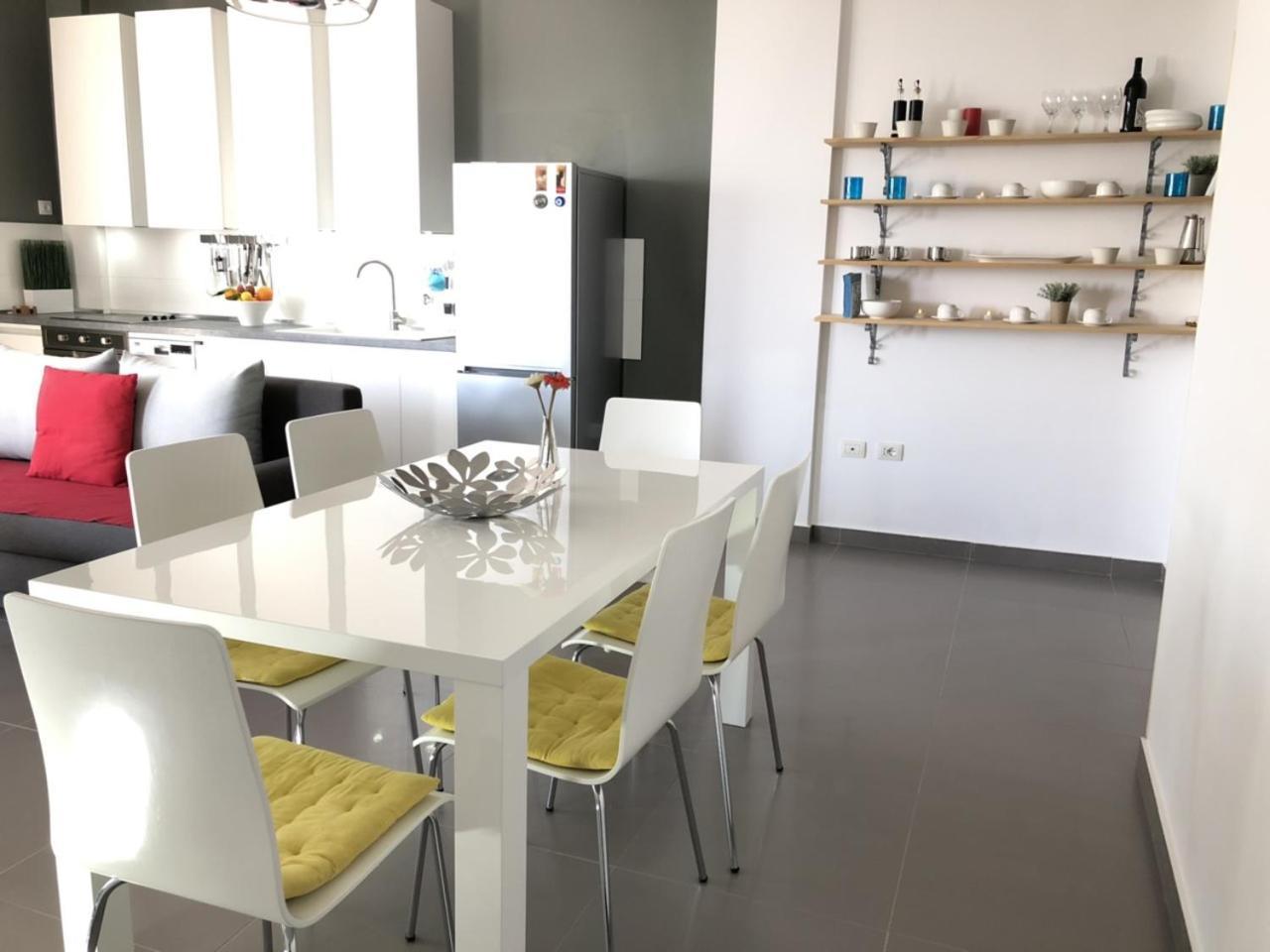 Sea View Nik Apartment ドゥラス エクステリア 写真