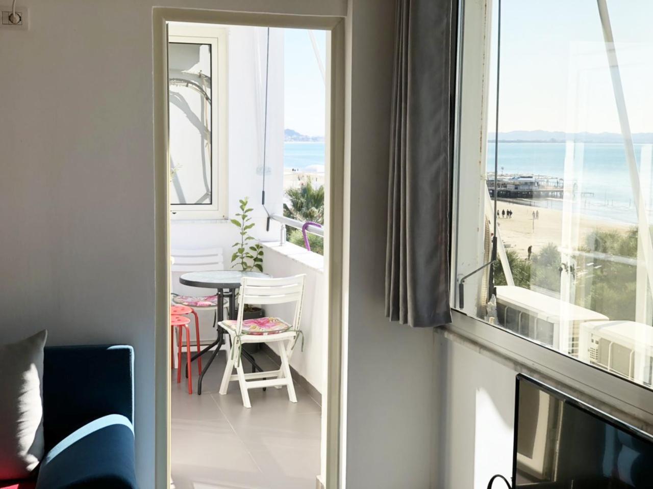 Sea View Nik Apartment ドゥラス エクステリア 写真