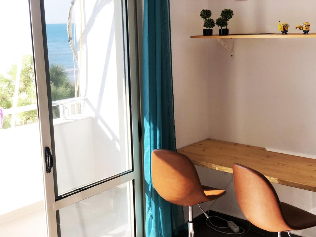 Sea View Nik Apartment ドゥラス エクステリア 写真